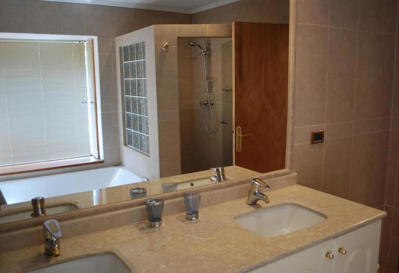 Fotos del hotel Frontera Pucon Hostel B&b:  5