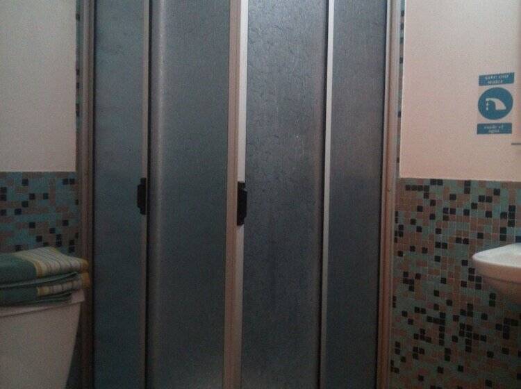 Fotos del hotel Hostel Adlafken:  2