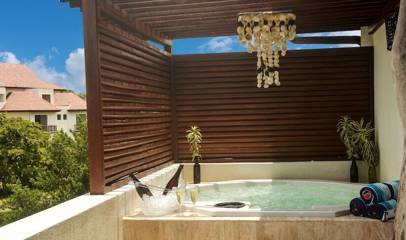 Fotos del hotel El Portillo Residences:  3