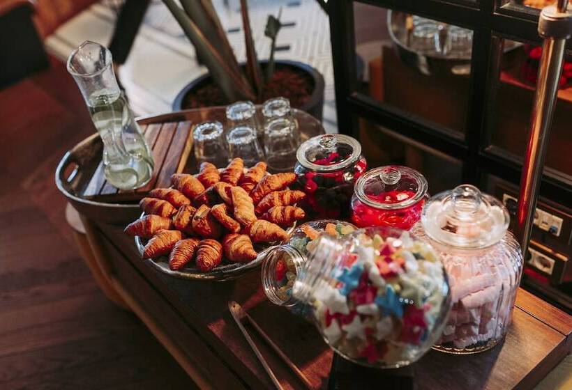 Fotos del hotel Only You Hotel Atocha:  16