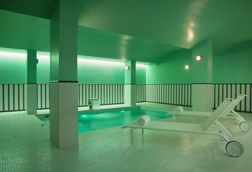 Fotos del hotel Hôtel Saintmarc:  2