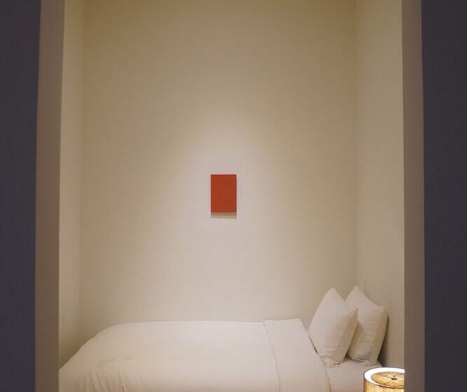 Fotos del hotel At Corner:  13