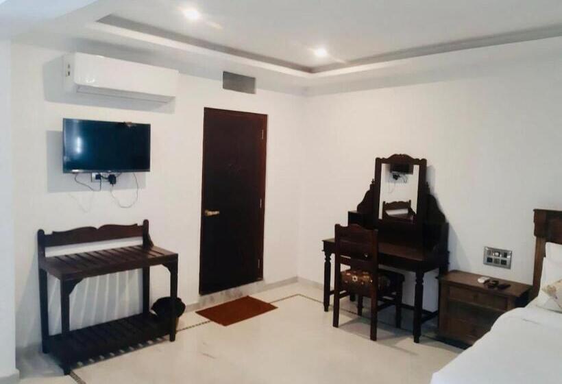 Fotos del hotel Devraj Niwas:  21