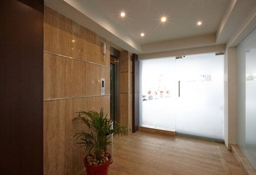 Fotos del hotel Golden Fruits Business Suites:  3