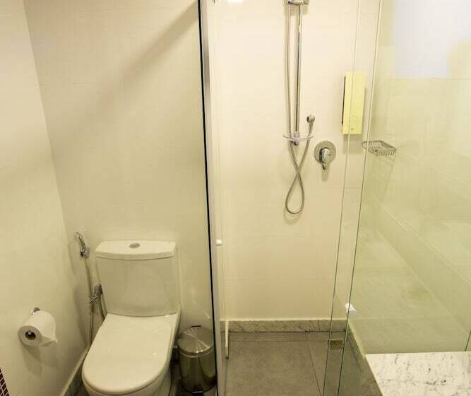 Fotos del hotel Royal Regency Palace:  11