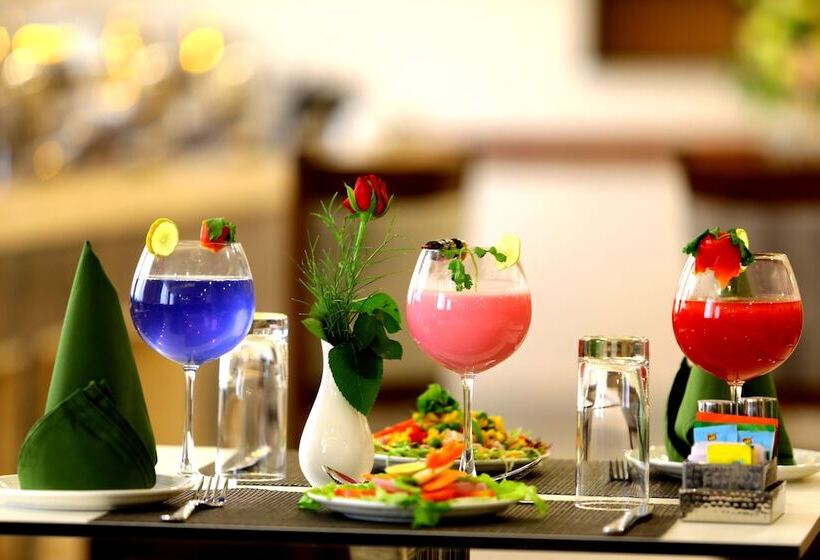 Fotos del hotel Starlit Suites:  12