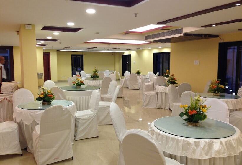 Fotos del hotel Arya Regency:  4