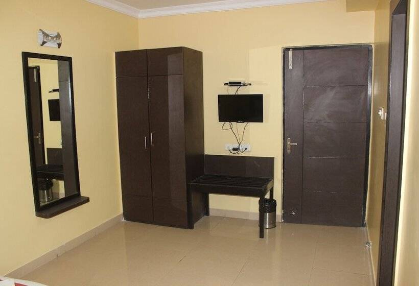 Fotos del hotel Arya Regency:  7