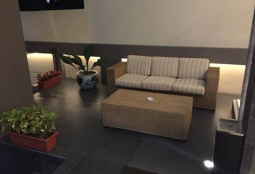 Fotos del hotel M Premiere Hotel Dago Bandung:  5