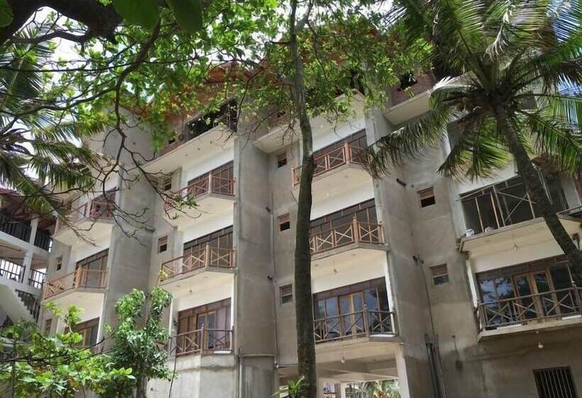 Aussie Swiss Beach Resort