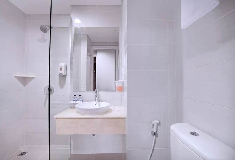 Fotos del hotel Fave Rungkut Surabaya:  15