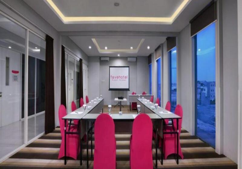 Fotos del hotel Fave Rungkut Surabaya:  7
