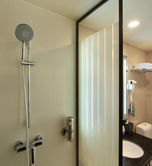 Fotos del hotel Holiday Inn Express Kuala Lumpur City Centre, An Ihg:  8