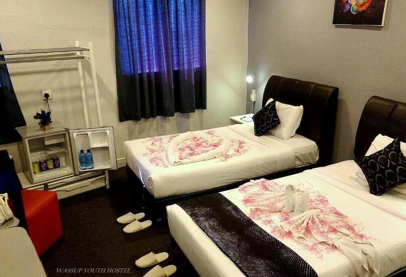 Fotos del hotel Wassup Youth Hostel:  21