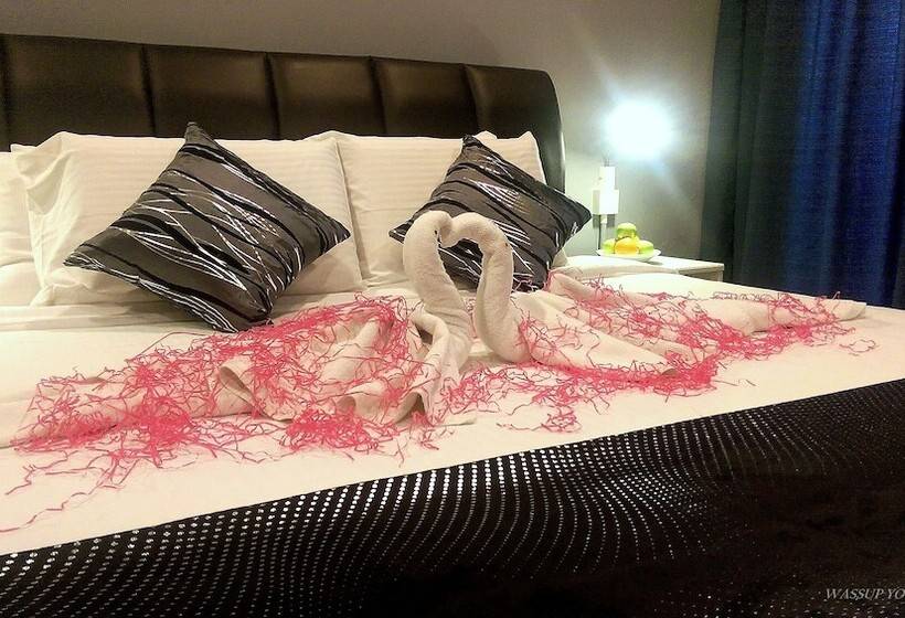 Fotos del hotel Wassup Youth Hostel:  25