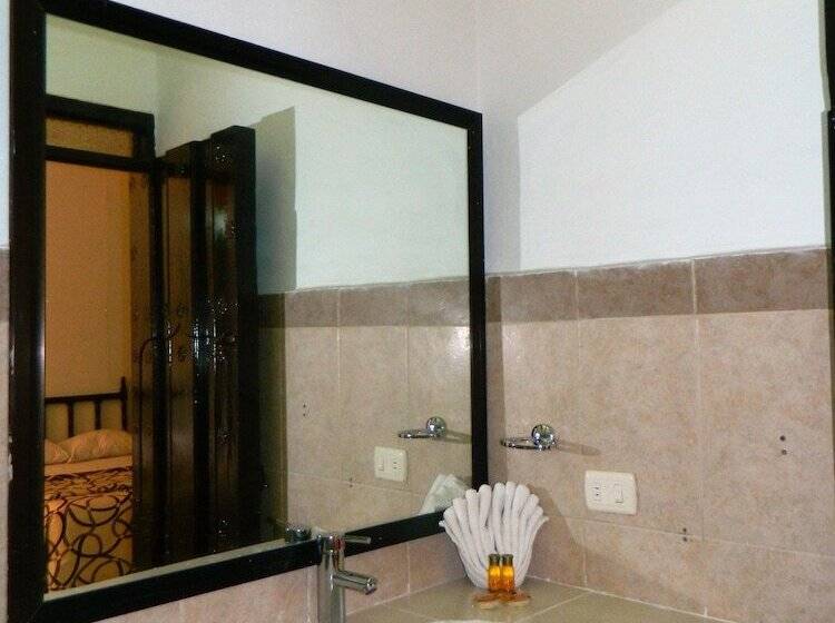 Fotos del hotel Montejo:  5