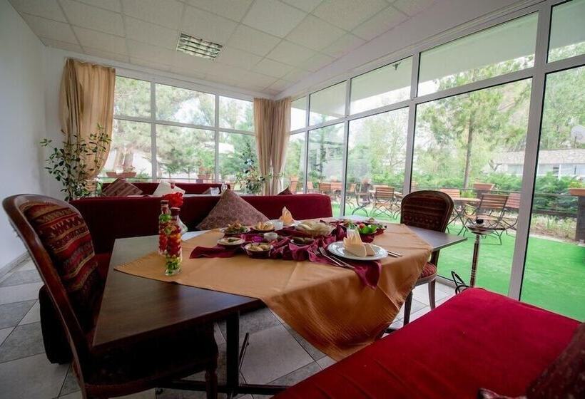 Fotos del hotel Voila Mamaia:  4