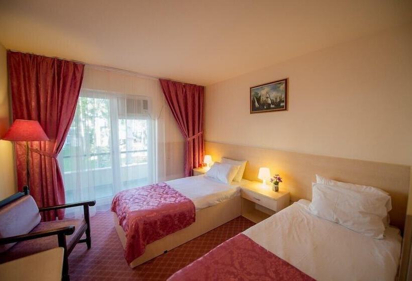 Fotos del hotel Voila Mamaia:  9