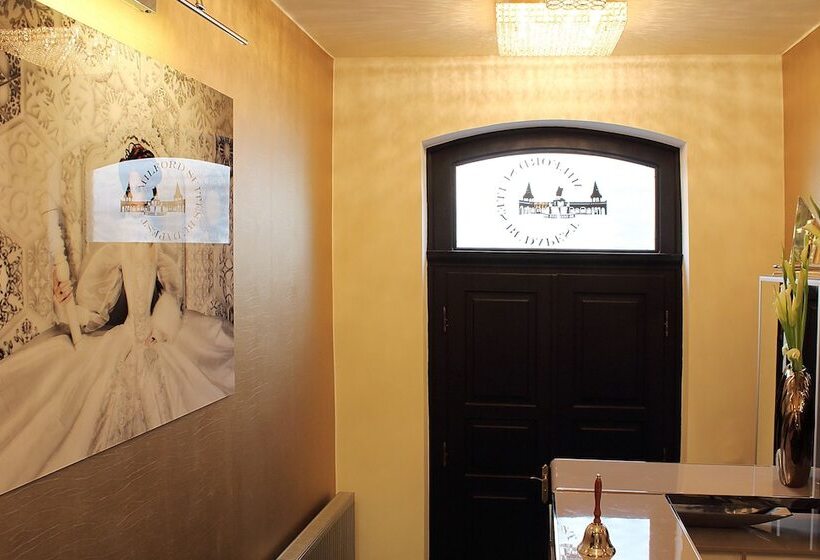 Fotos del hotel Milford Suites Budapest:  12