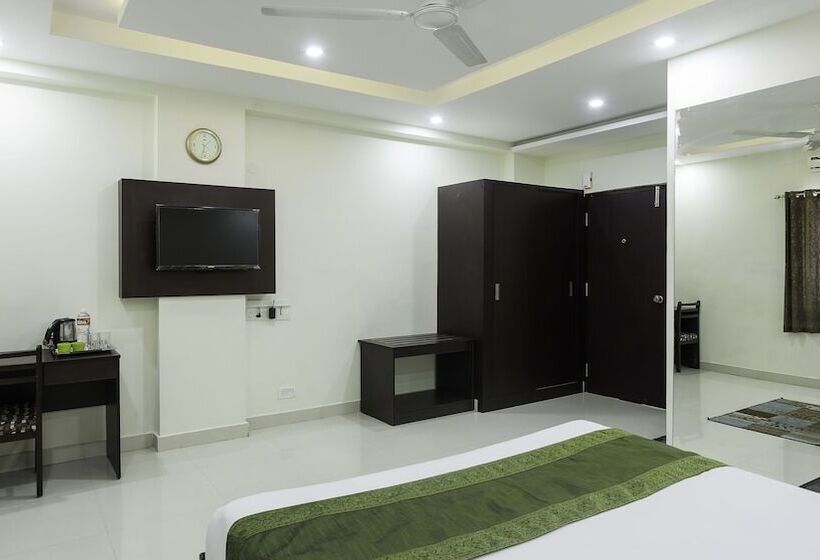 Fotos del hotel Treebo Trip Tals Hytek Hitech City:  22