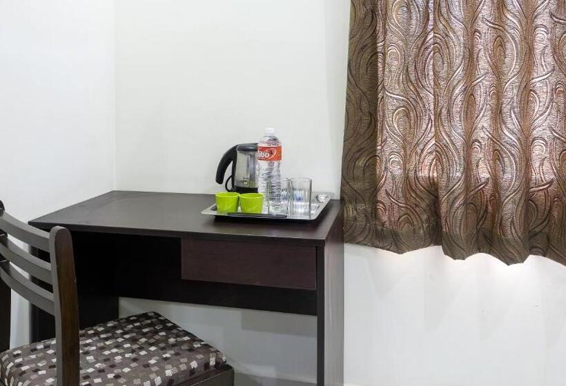 Fotos del hotel Treebo Trip Tals Hytek Hitech City:  13