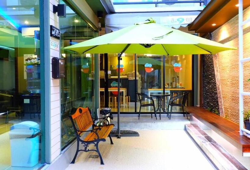 Fotos del hotel Cloud Nine Lodge:  9