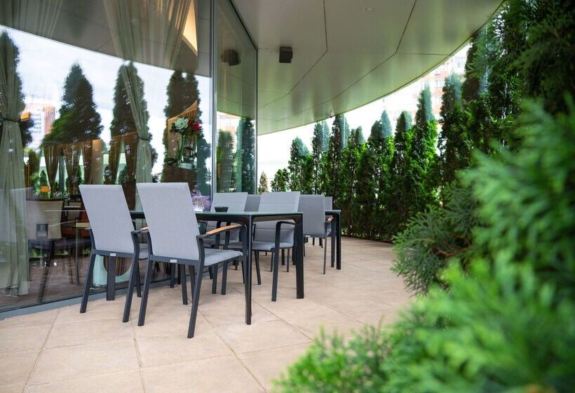 Fotos del hotel Ramada Plaza Craiova:  8