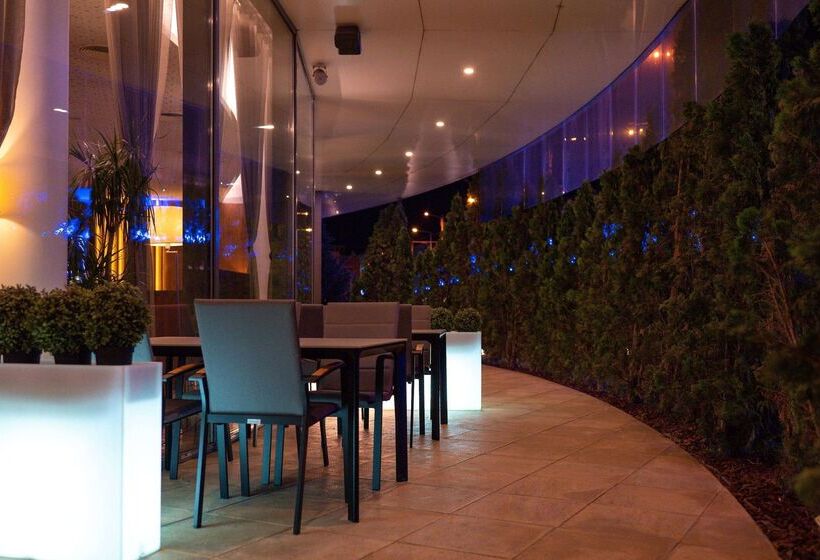 Fotos del hotel Ramada Plaza Craiova:  14