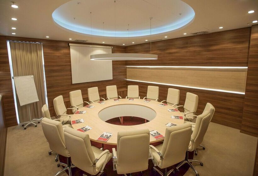 Fotos del hotel Ramada Plaza Craiova:  19