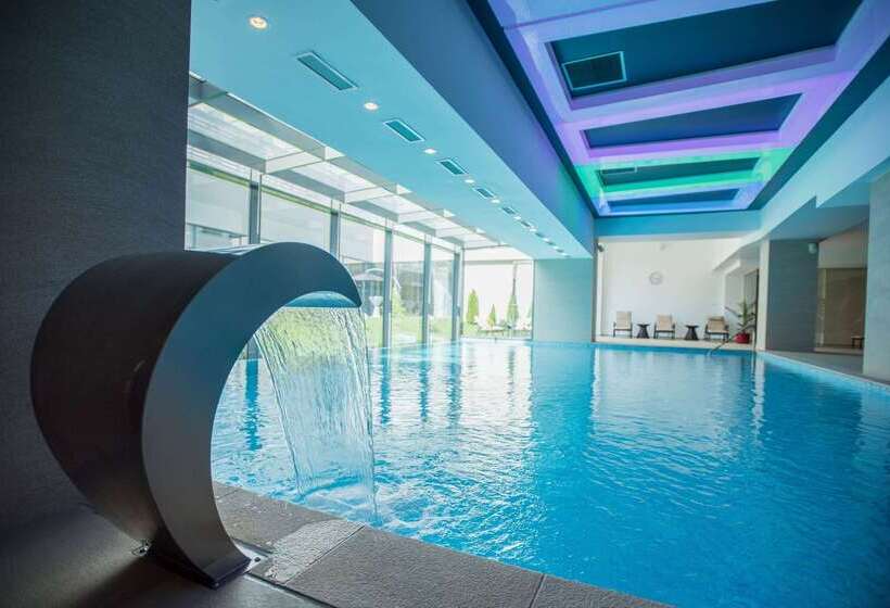 Fotos del hotel Ramada Plaza Craiova:  2