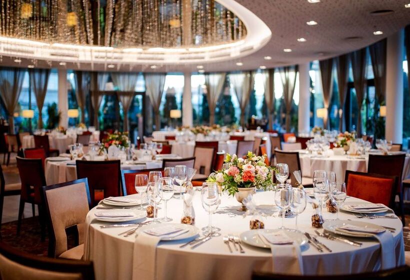 Fotos del hotel Ramada Plaza Craiova:  5