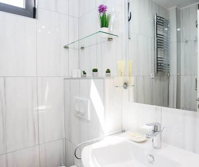 Fotos del hotel Garni Hotel Arka:  17