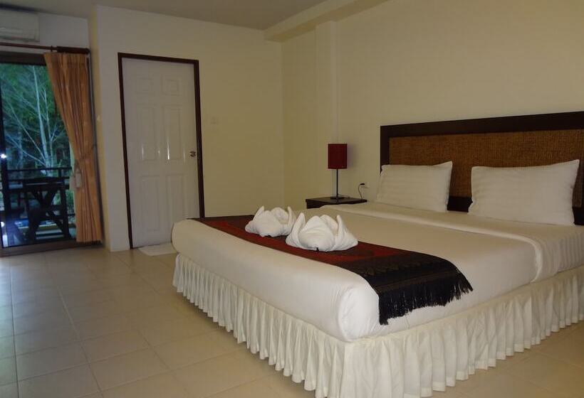 Fotos del hotel Paddy S Palms Resort:  22