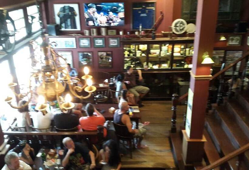 Fotos del hotel Paddy S Palms Resort:  10