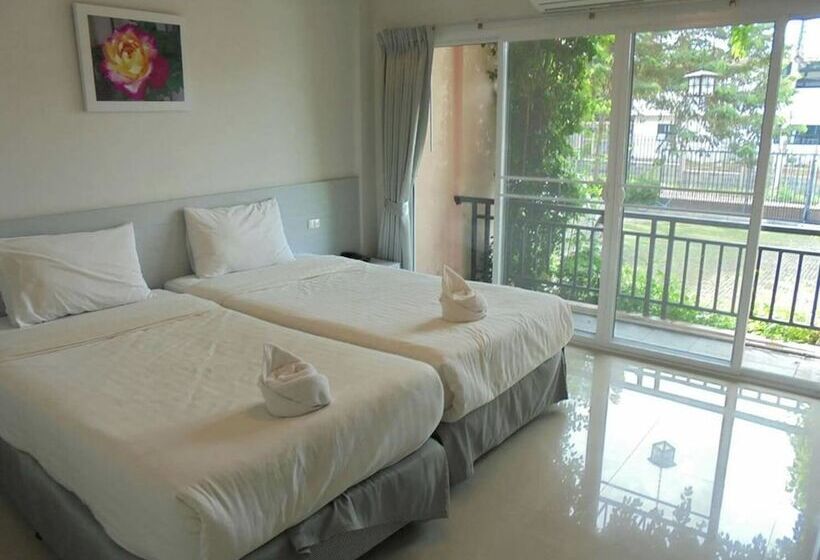 Fotos del hotel Rose Villa Resort:  9