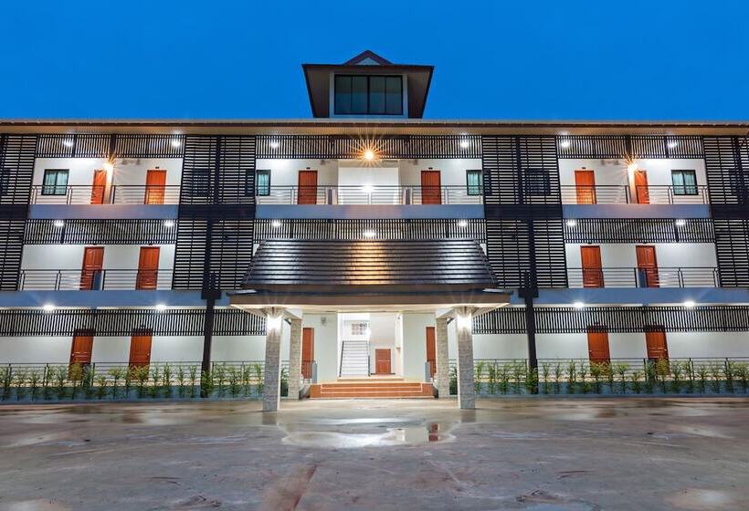 Fotos del hotel Samrong Garden:  5