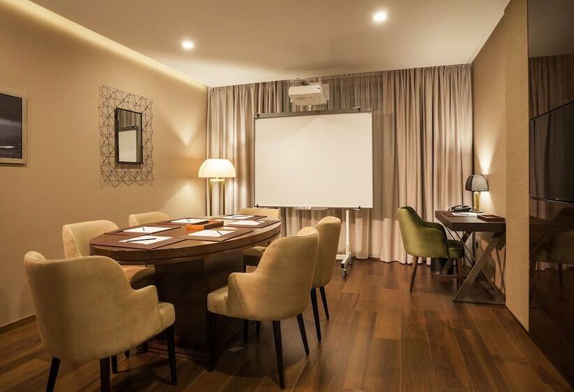 Fotos del hotel Saint Ten:  11