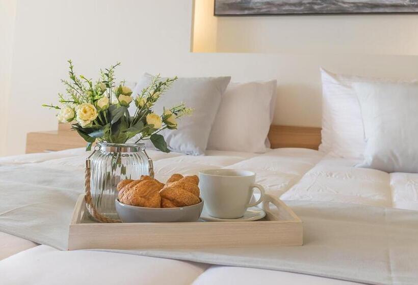 Fotos del hotel Lilium Luxury Suites  Adults Only:  20