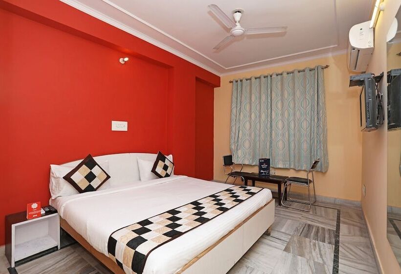 Fotos del hotel Collection O 1425  Sk Paradise:  2