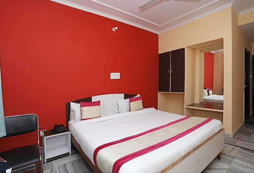 Fotos del hotel Collection O 1425  Sk Paradise:  18