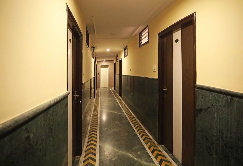 Fotos del hotel Collection O 1425  Sk Paradise:  11