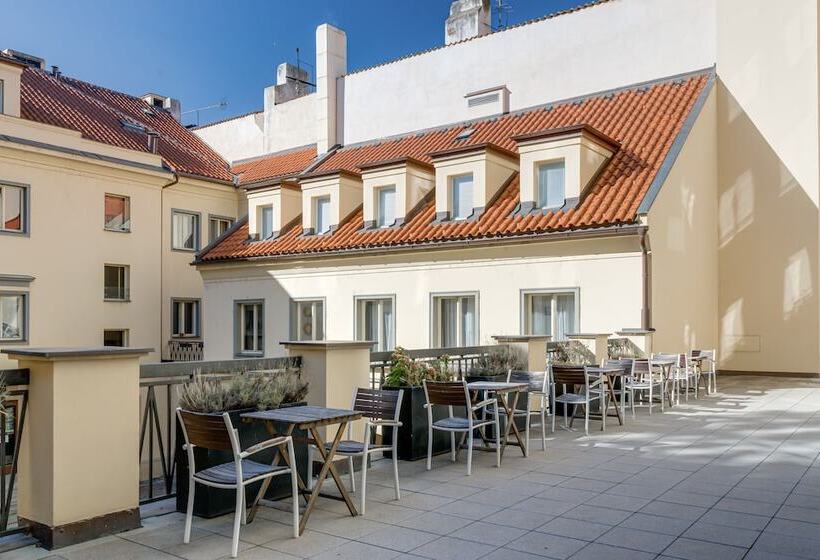 Fotos del hotel Louren Apartments Charles Bridge:  2