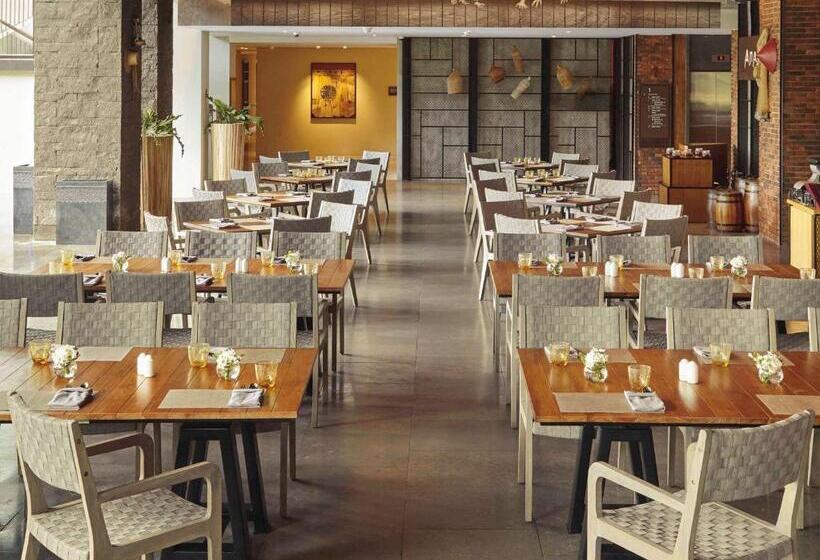 Fotos del hotel Mövenpick Resort & Spa Jimbaran Bali:  3