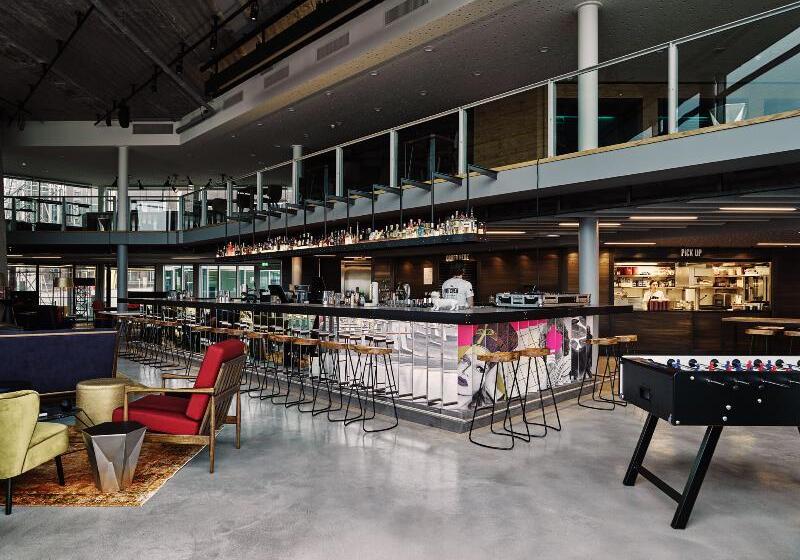 Fotos del hotel Sir Adam:  7