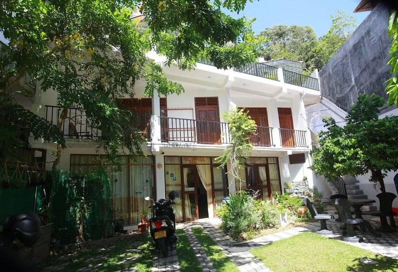 Fotos del hotel Mirissa Beach Inn:  14