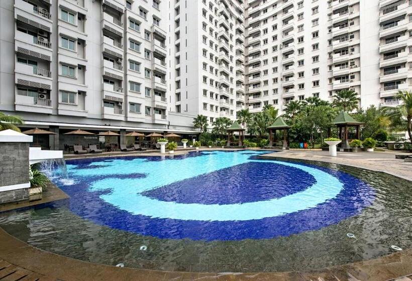 Fotos del hotel Grand Whiz Poins Simatupang Jakarta:  2