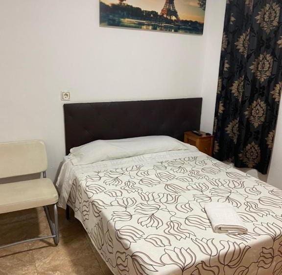 Fotos del hotel Pensión La Ferroviaria No Fumadores:  15