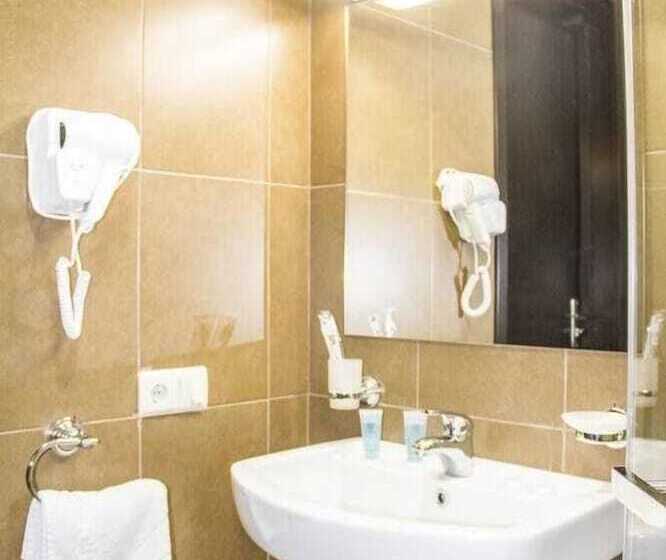 Fotos del hotel Dcorner:  4