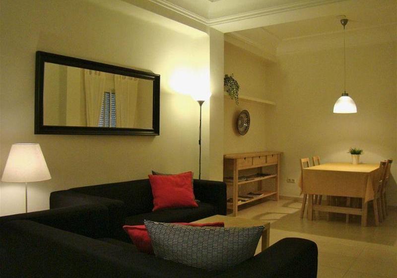 Fotos del hotel Ember Housing:  10