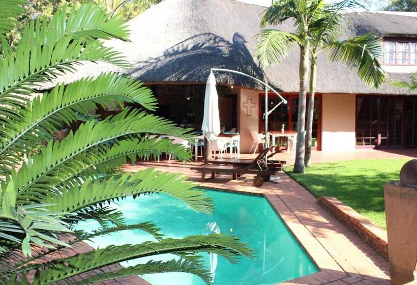 Fotos del hotel Foreigners Friend Guest House:  13